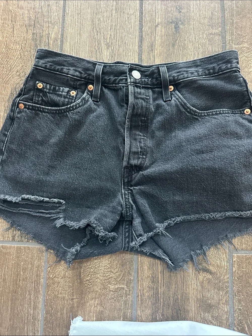 Levi’s button fly Women’s Frayed Hem Denim Shorts - Black, Light Blue, Dark Blue - Picture 3 of 9